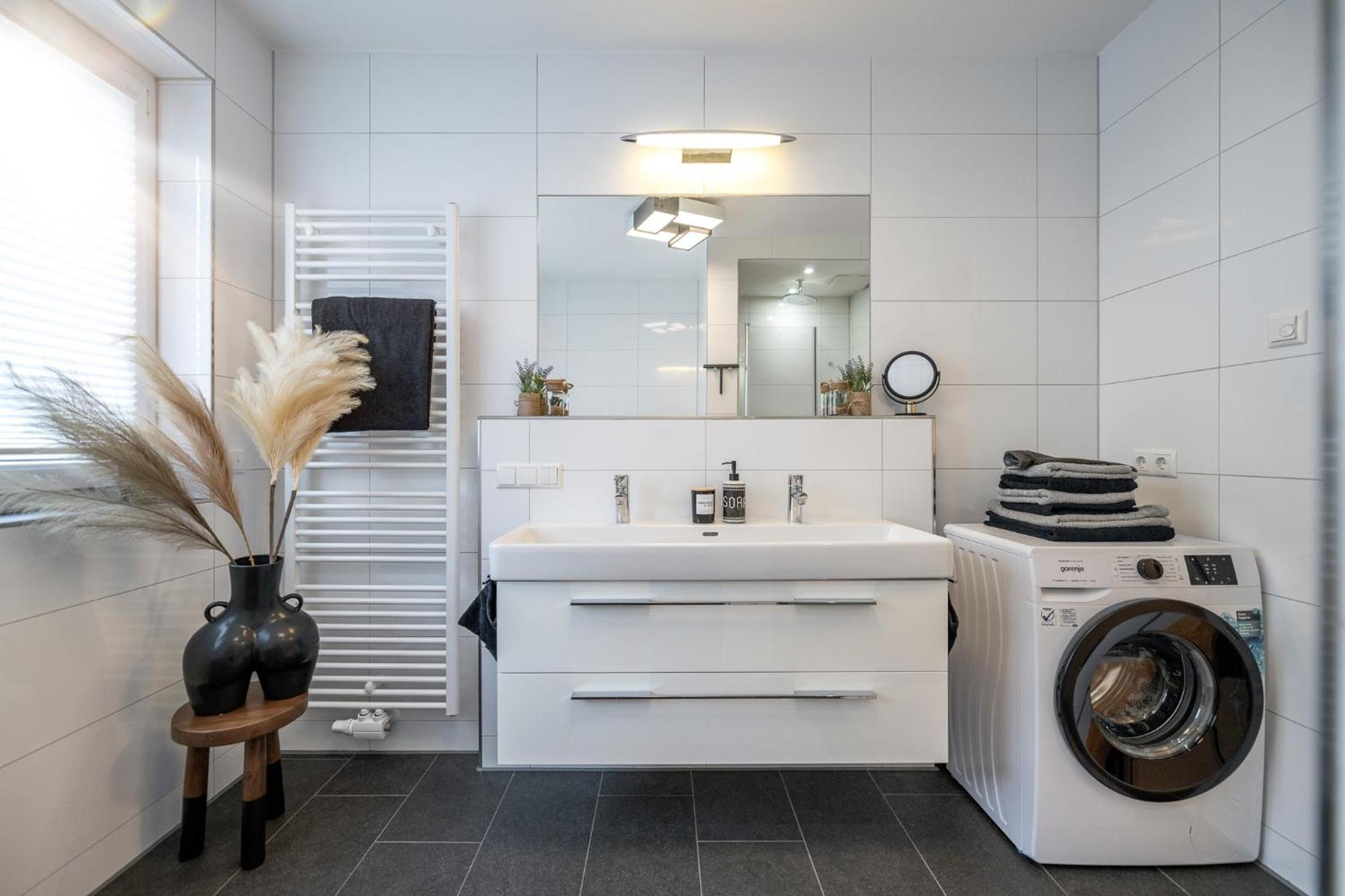 Alpenflair / Luxury / 100Qm / Work / Travel / Netflix Apartment Penzberg Exterior photo